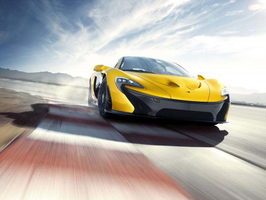  McLaren P1 2013 года  (фото 12 из 49)